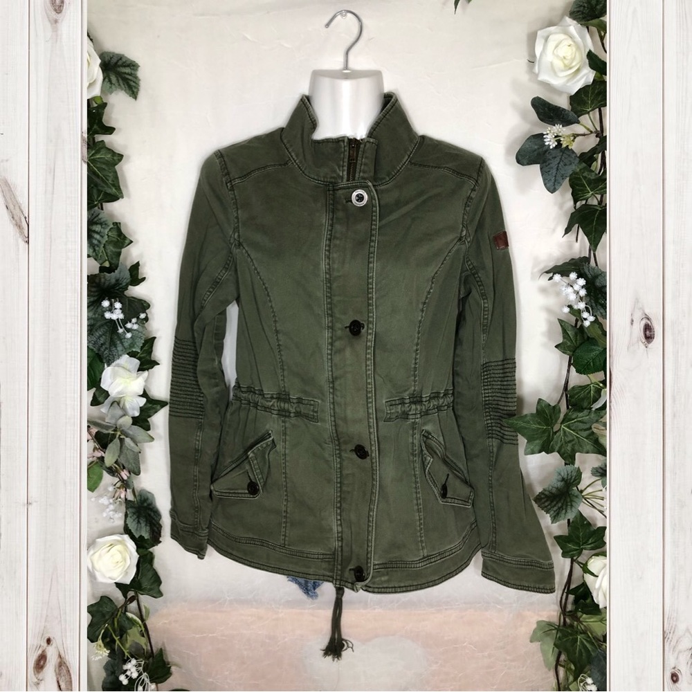 🔴Hollister Green Jacket🔴